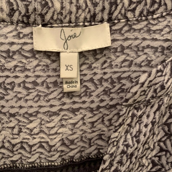 Joie 100% silk printed blouse - Picture 3 of 3